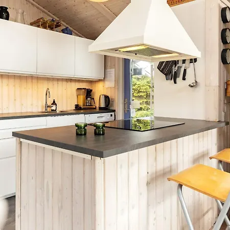 4 Star Holiday Home In Vaeggerlose Nyaraló Bøtø By