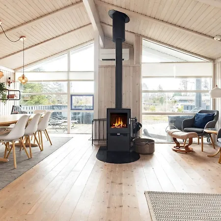 4 Star Holiday Home In Vaeggerlose 펜션
